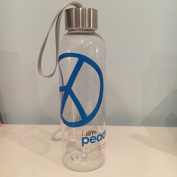 Nwot Peace Love World Water Bottle Nwot Peace Love World Water Bottle